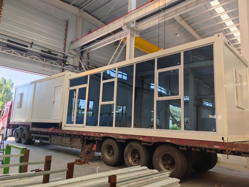 Custom house transportation